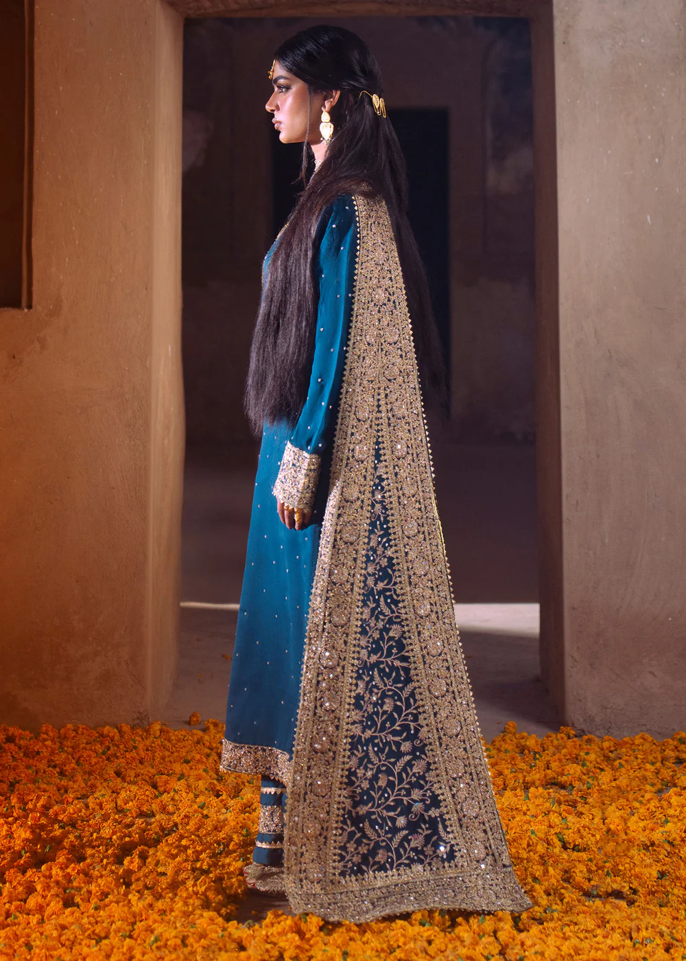 Elegant Cobalt Blue Kurta Suit for Women in Ireland - Image 8