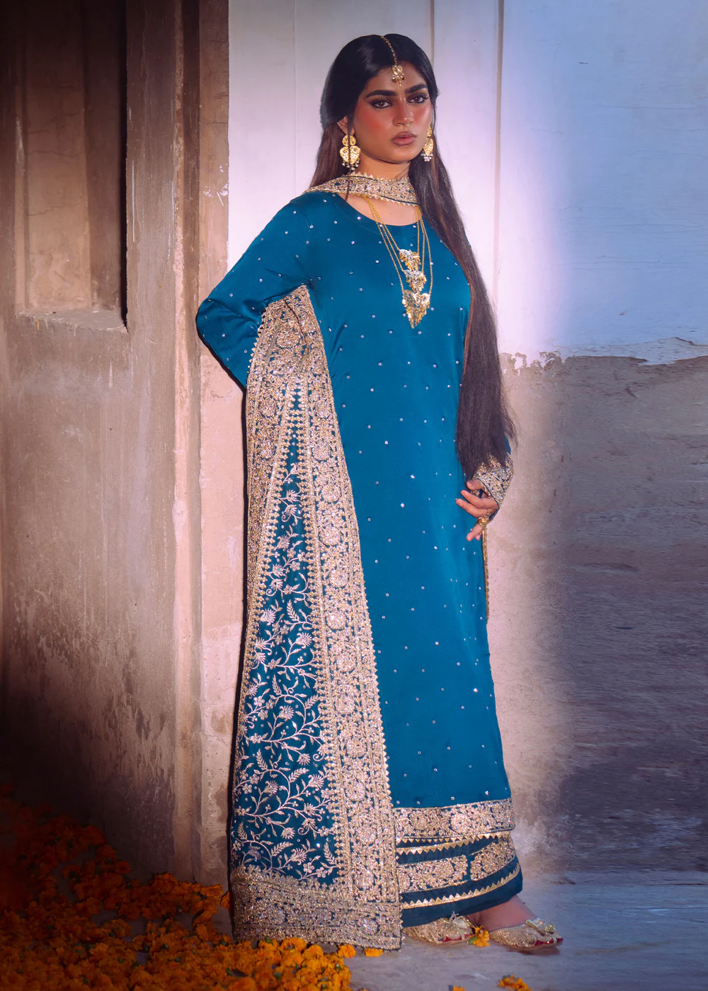 Elegant Cobalt Blue Kurta Suit for Women in Ireland - Image 11