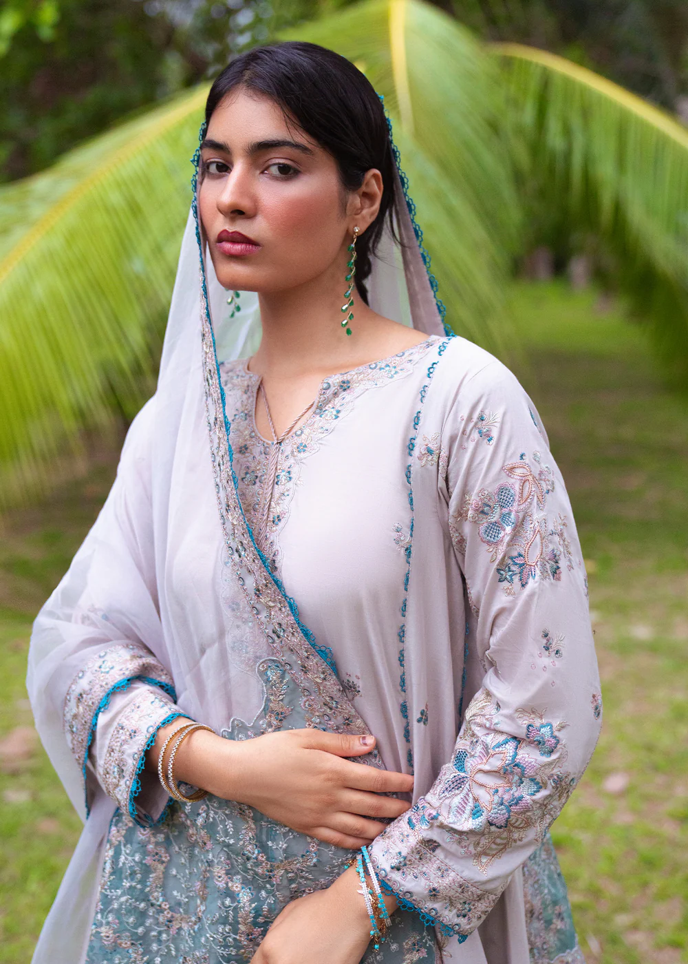Lavender Embroidered Lawn Suit with Dupatta Ireland - Image 3