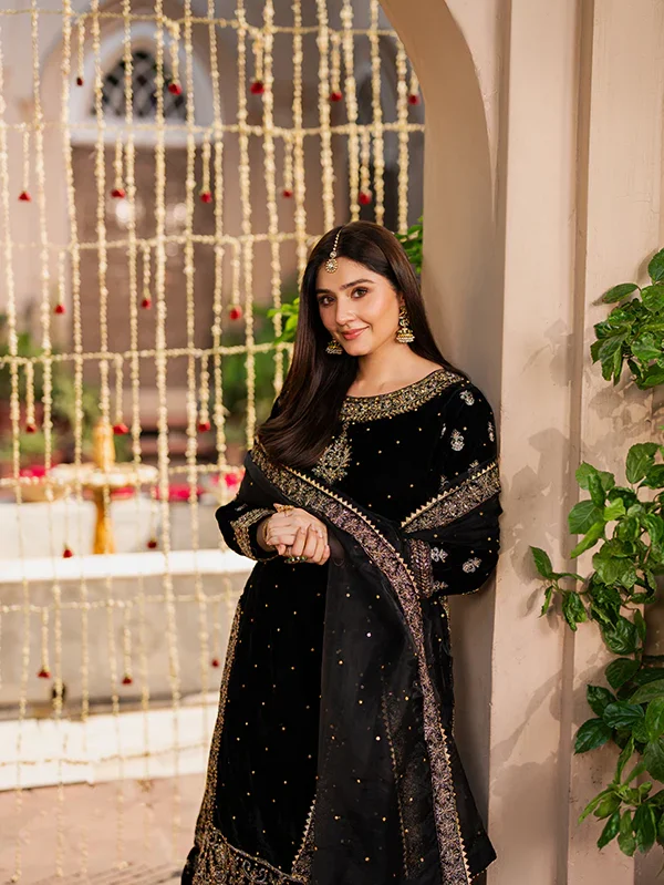 Black Velvet Lehenga Dress Ireland Wedding Party Outfit
