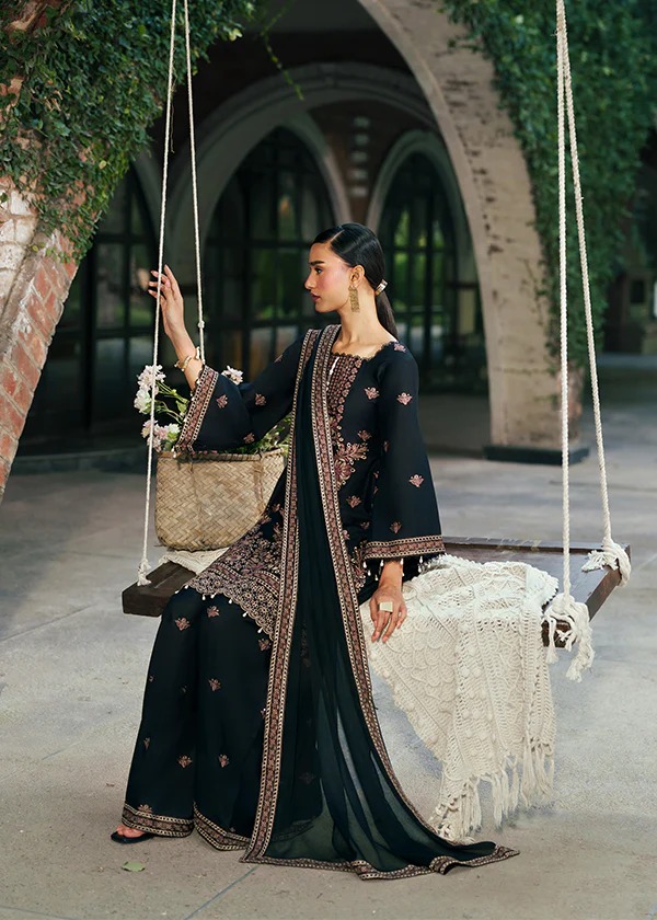 Black Embroidered Lawn Suit for Women Ireland